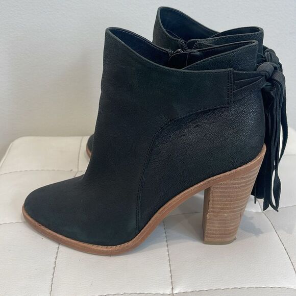 Vince Camuto LINFORD black side zip booties with black tassel - Picture 5 of 9